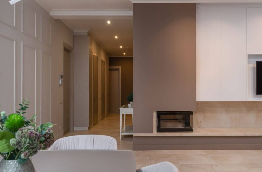 Consejos para decorar e iluminar un pasillo largo sin luz natural